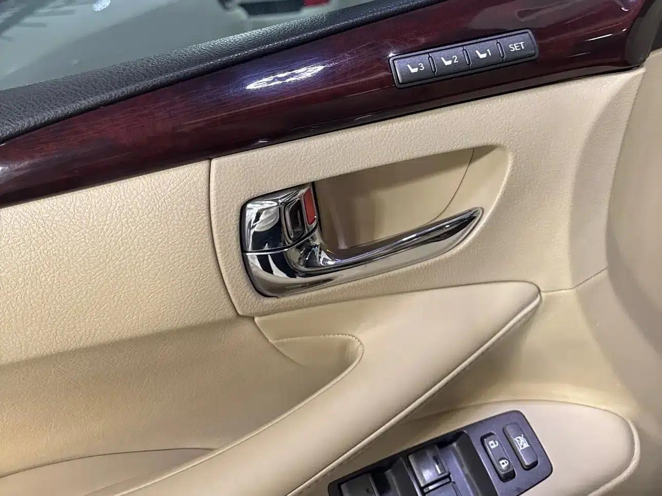 Lexus LX 2009 570 — миниатюра 13
