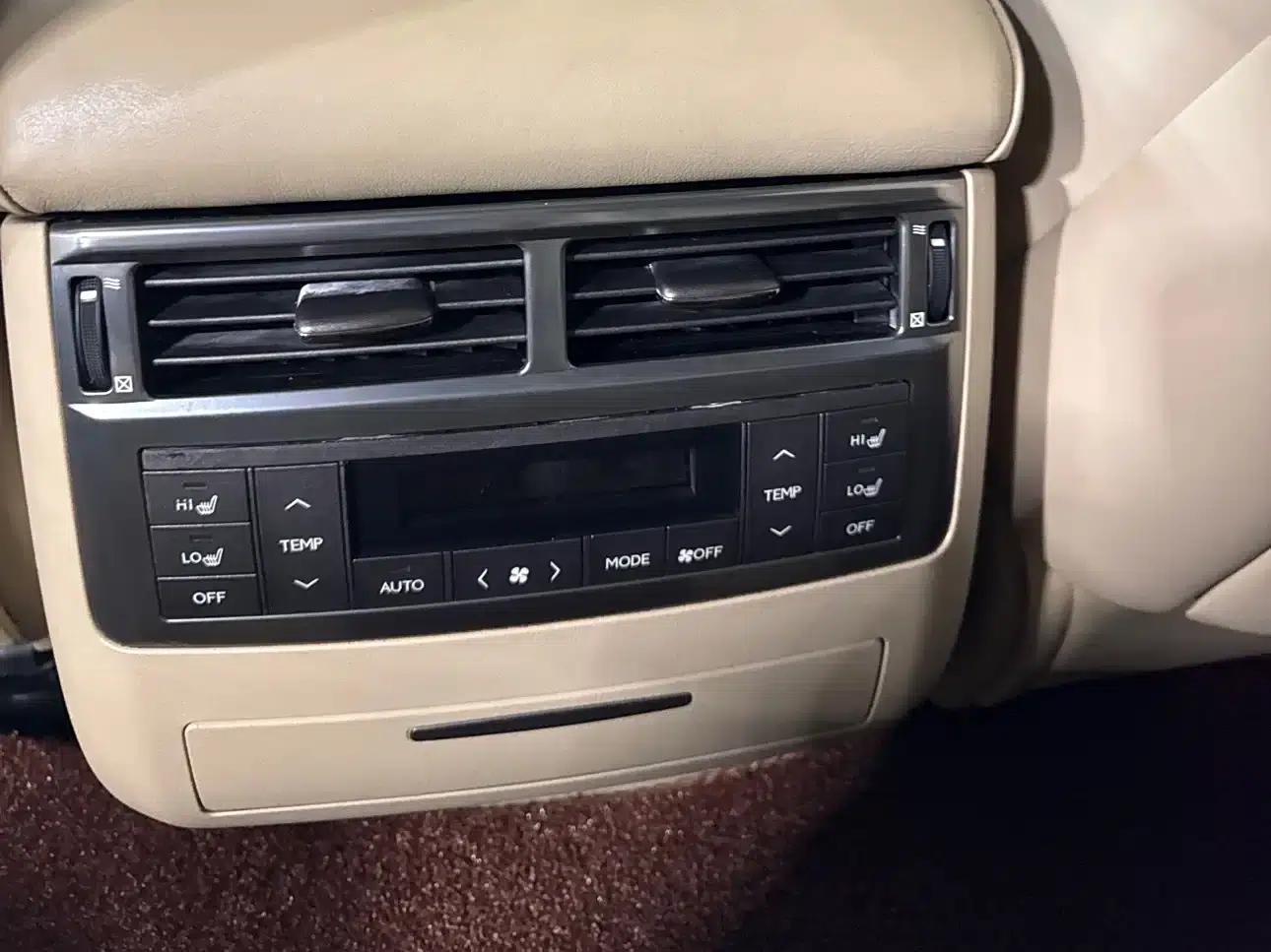 Lexus LX 2009 570 — миниатюра 15