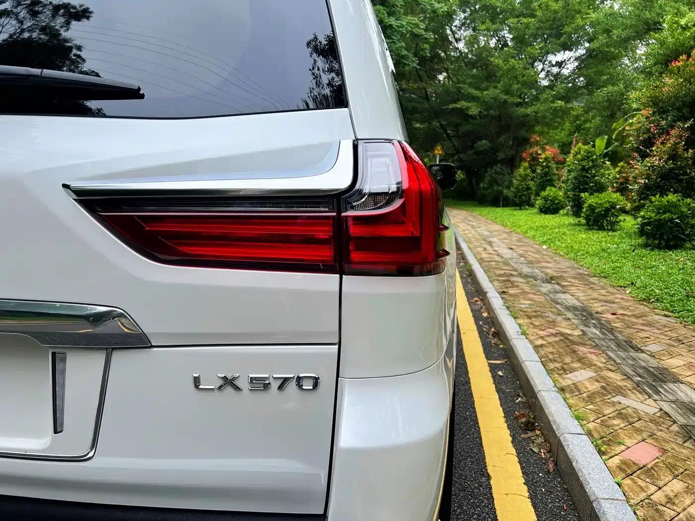 Lexus LX 2019 570 Pinnacle Edition — миниатюра 15