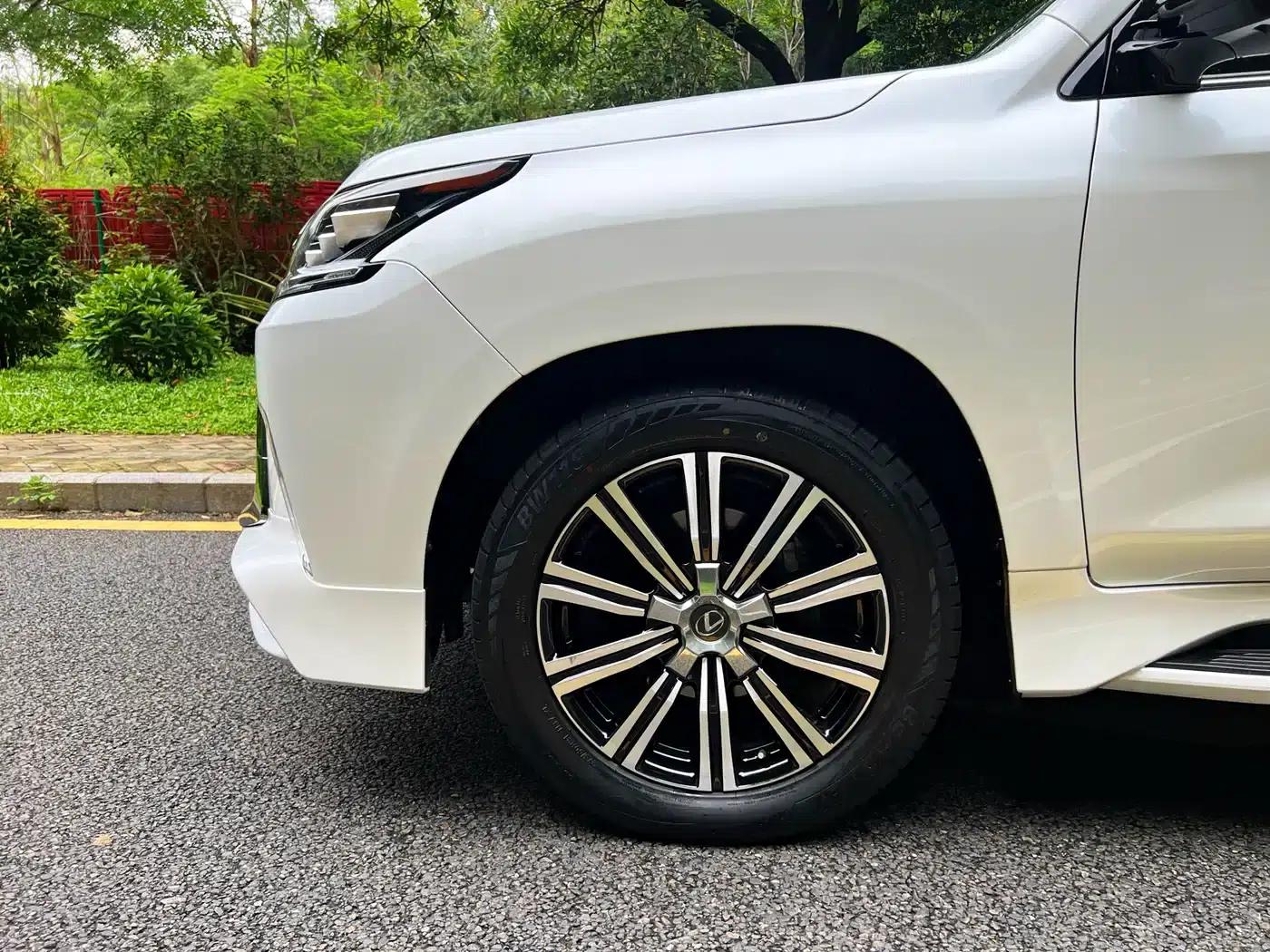 Lexus LX 2019 570 Pinnacle Edition — миниатюра 16