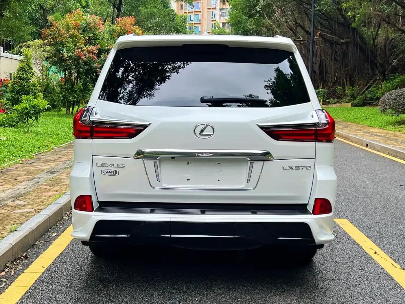 Lexus LX 2019 570 Pinnacle Edition — миниатюра 18