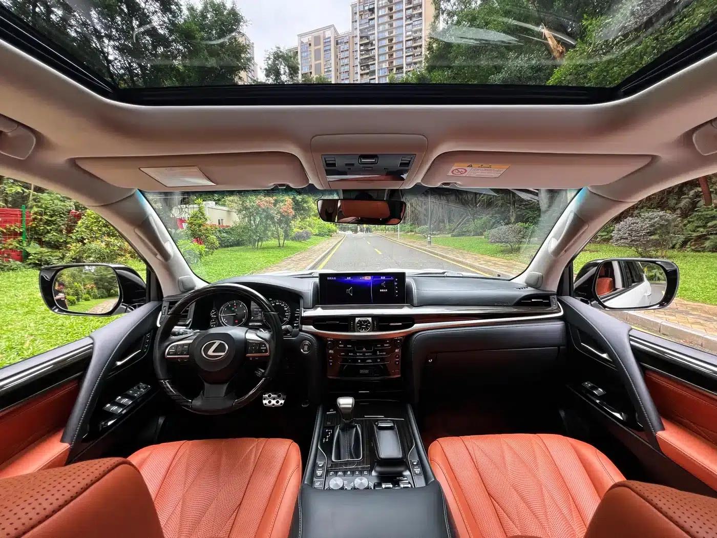 Lexus LX 2019 570 Pinnacle Edition — миниатюра 4