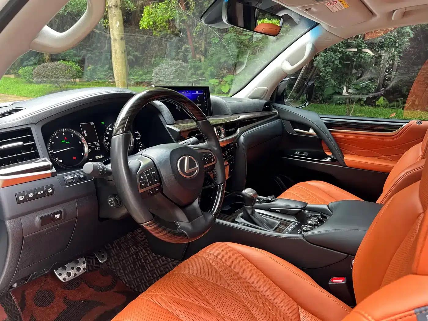 Lexus LX 2019 570 Pinnacle Edition — миниатюра 6