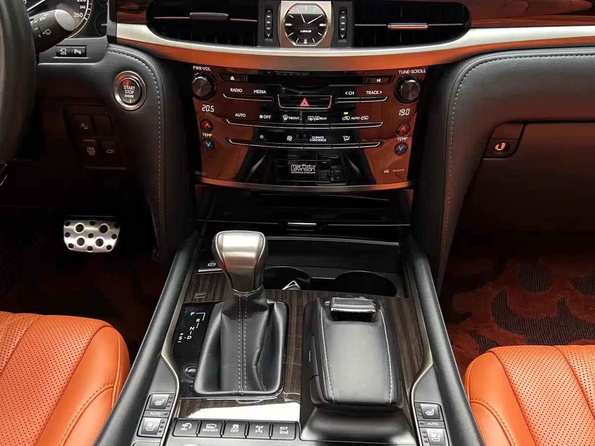 Lexus LX 2019 570 Pinnacle Edition — миниатюра 9