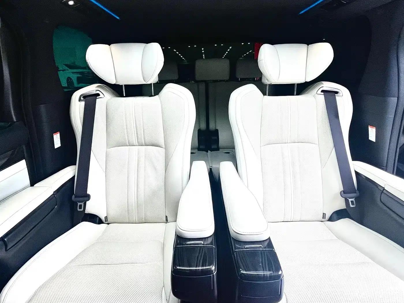Lexus LM 2020 300h 7-Seat Elegant Edition — миниатюра 12