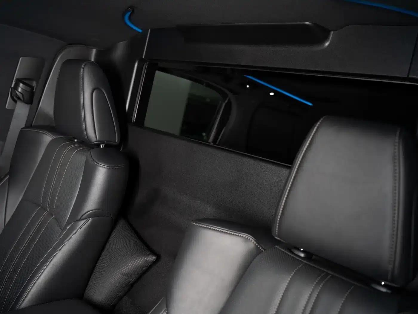 Lexus LM 2020 300h Four-Seat Executive Edition — миниатюра 30