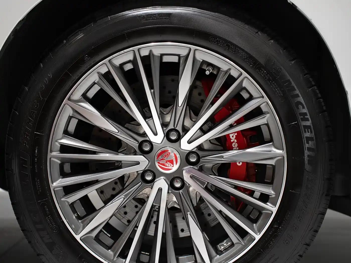 Lexus LM 2020 300h Four-Seat Executive Edition — миниатюра 8