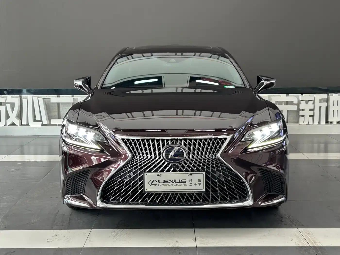 Lexus LS 2018 500h Executive Edition (China V emission standard) — миниатюра 2