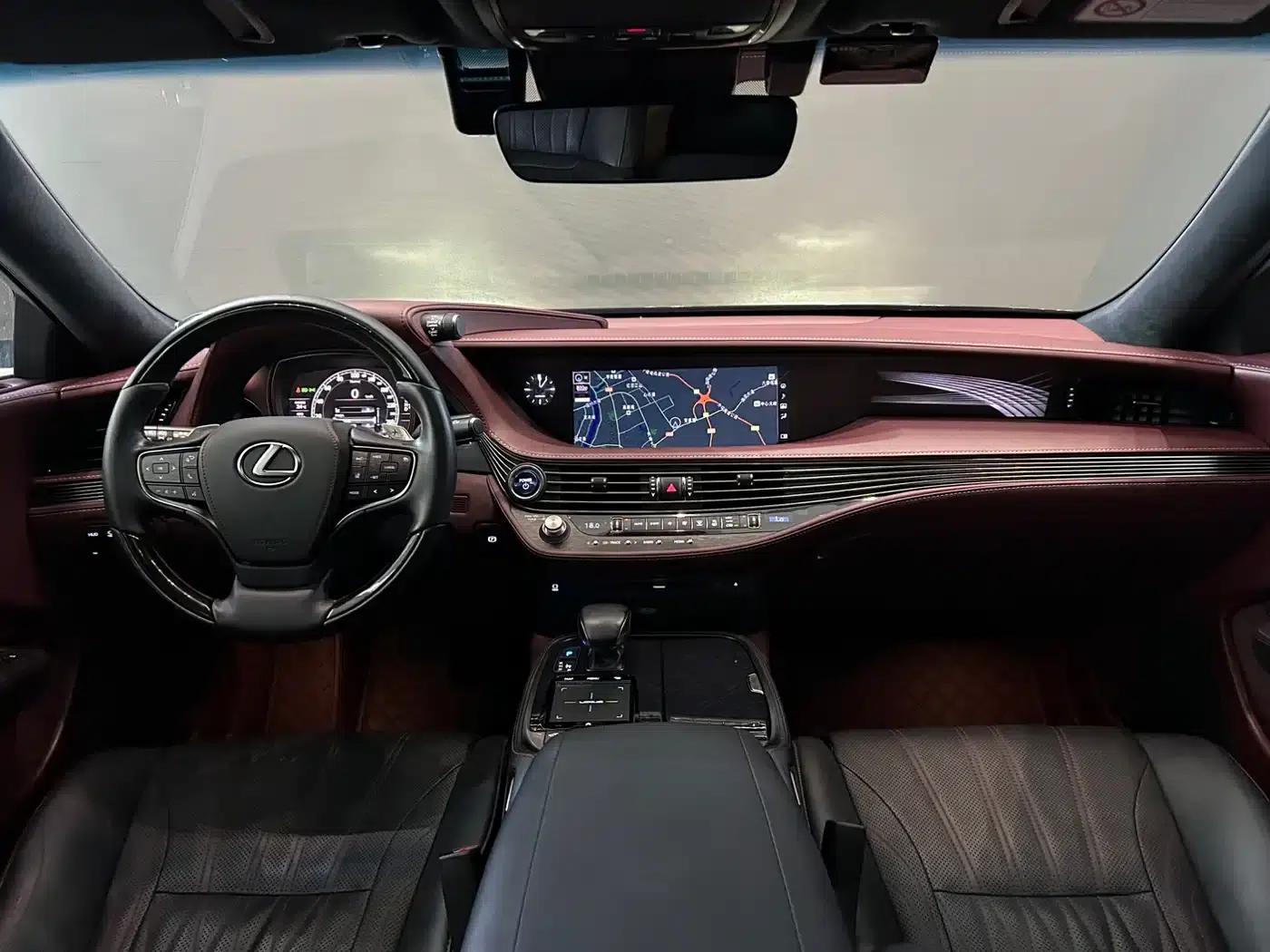 Lexus LS 2018 500h Executive Edition (China V emission standard) — миниатюра 19