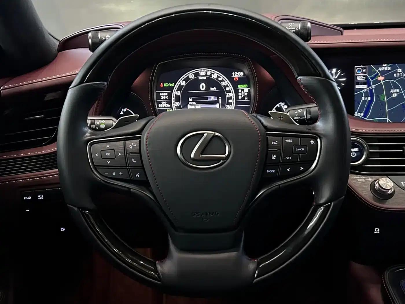 Lexus LS 2018 500h Executive Edition (China V emission standard) — миниатюра 20
