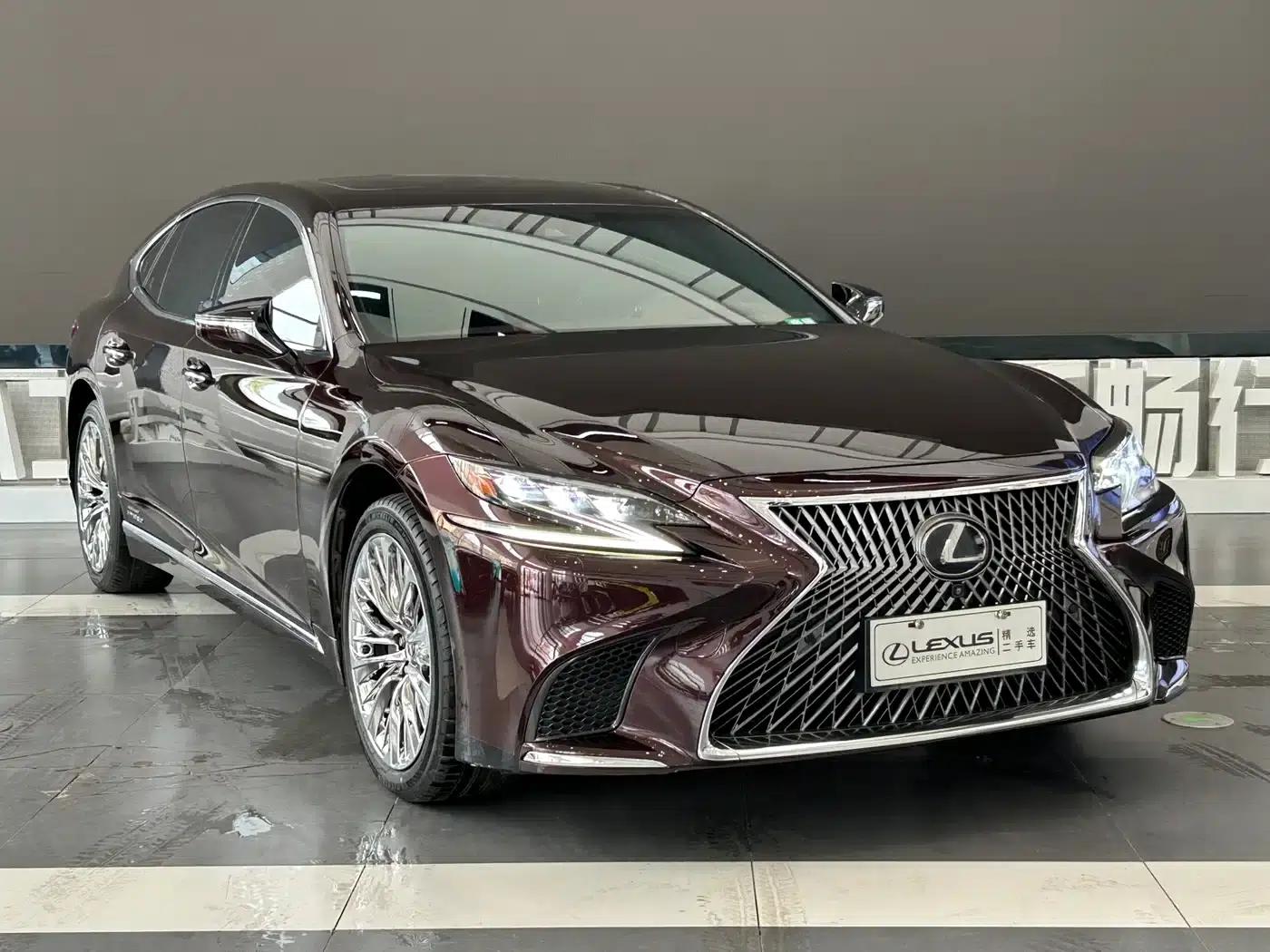 Lexus LS 2018 500h Executive Edition (China V emission standard) — миниатюра 3