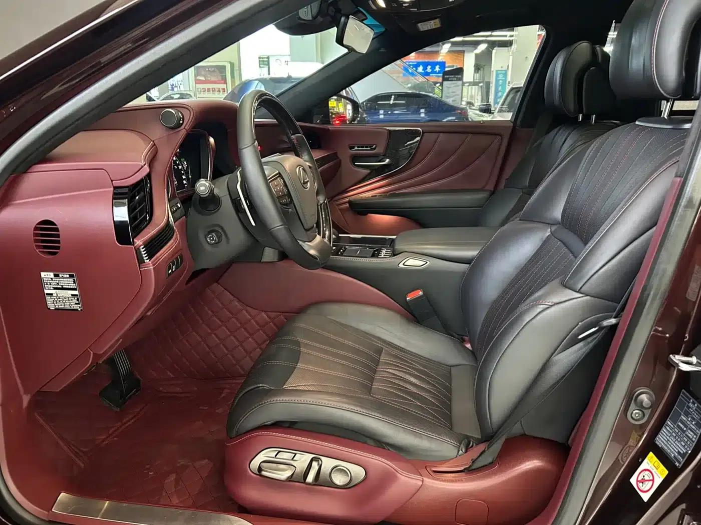 Lexus LS 2018 500h Executive Edition (China V emission standard) — миниатюра 24