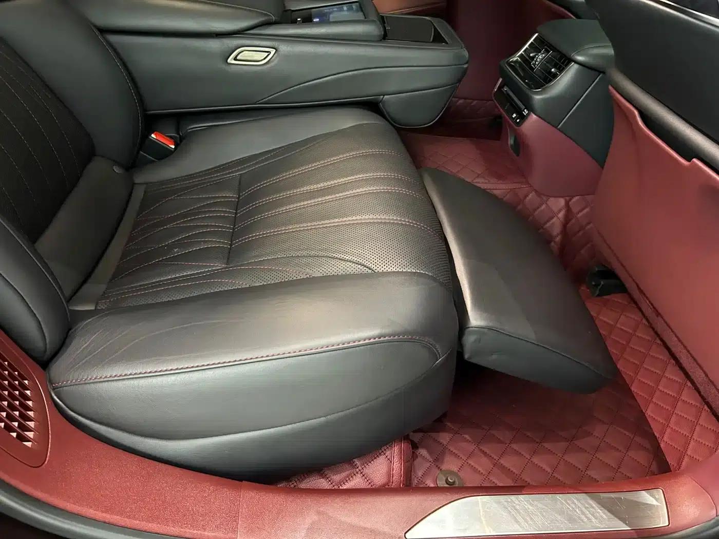 Lexus LS 2018 500h Executive Edition (China V emission standard) — миниатюра 30