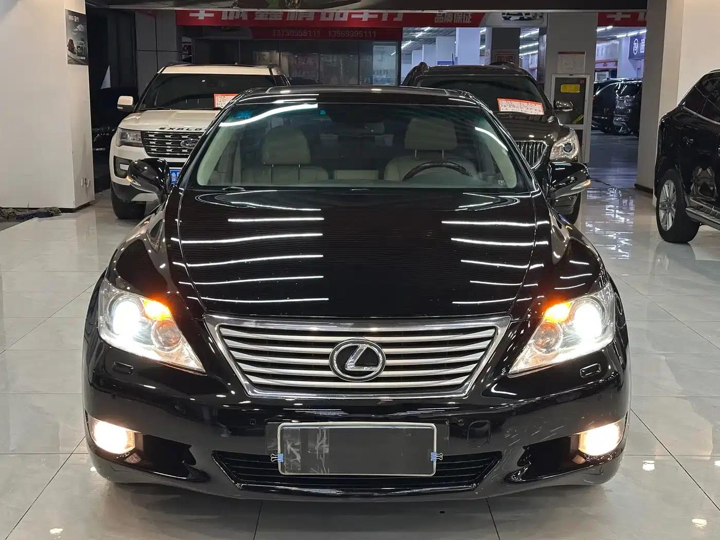 Lexus LS 2010 460L Premium Edition — миниатюра 2