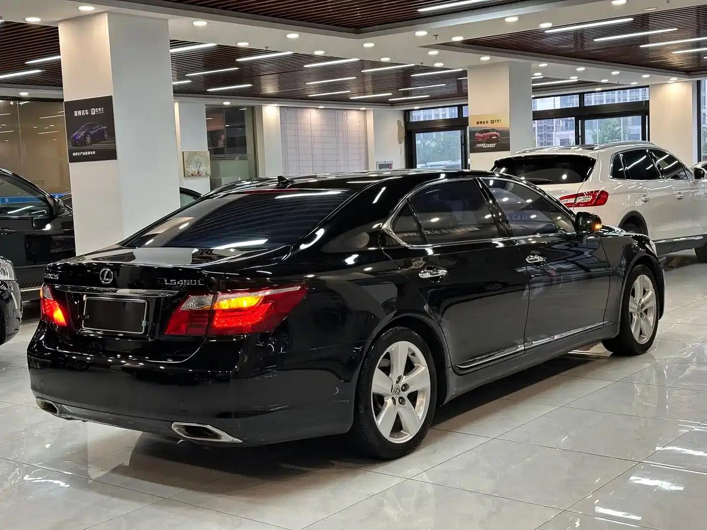 Lexus LS 2010 460L Premium Edition — миниатюра 6