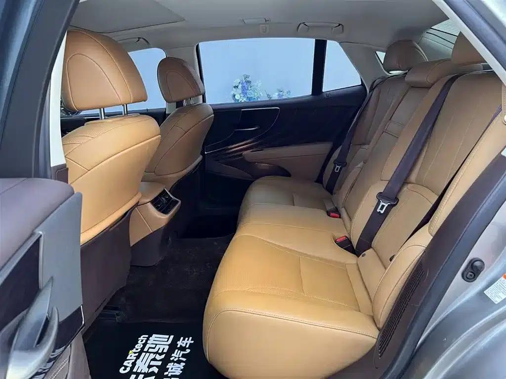 Lexus LS 2020 500h Premium Edition (China VI Emission Standard) — миниатюра 16