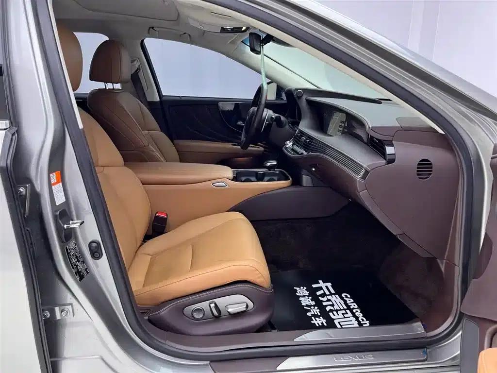 Lexus LS 2020 500h Premium Edition (China VI Emission Standard) — миниатюра 17