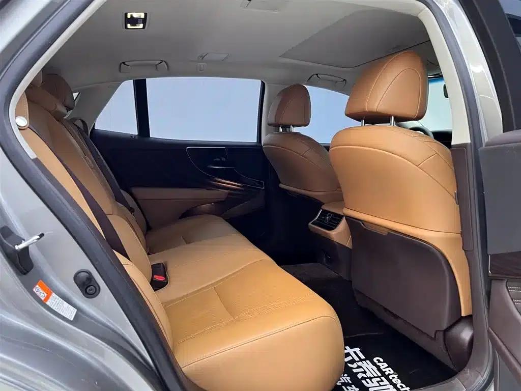 Lexus LS 2020 500h Premium Edition (China VI Emission Standard) — миниатюра 18