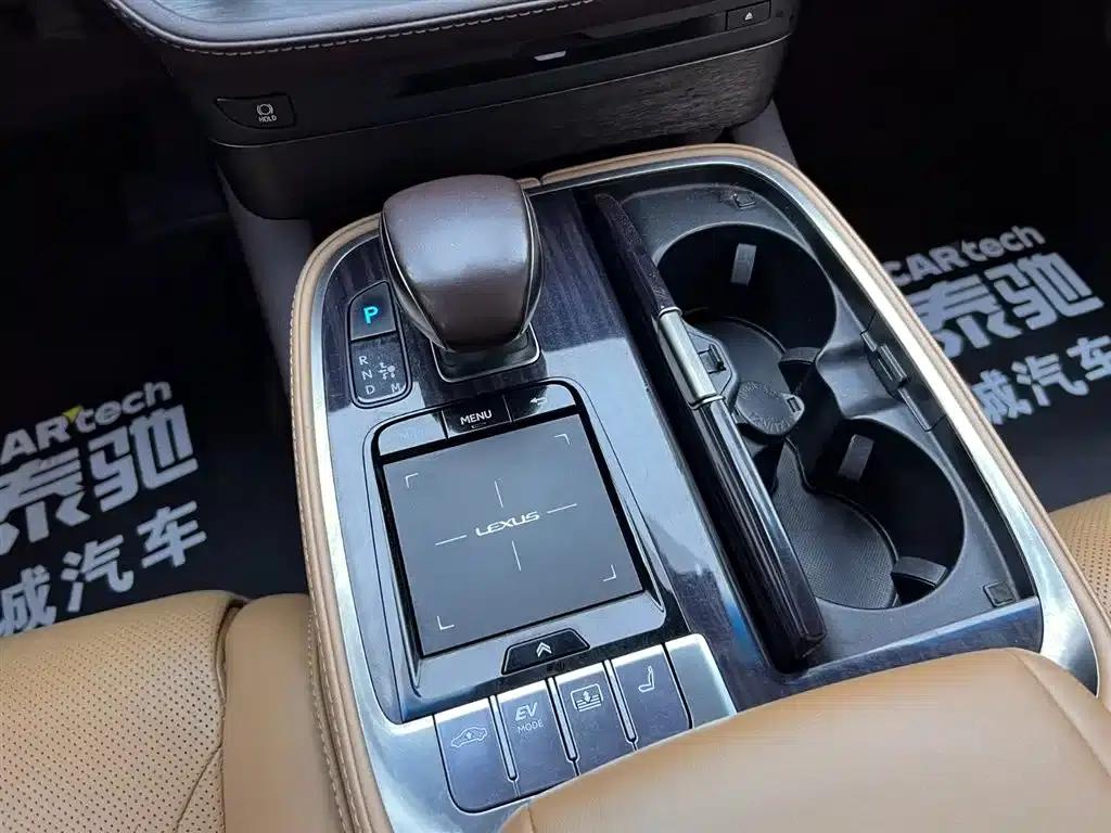 Lexus LS 2020 500h Premium Edition (China VI Emission Standard) — миниатюра 24