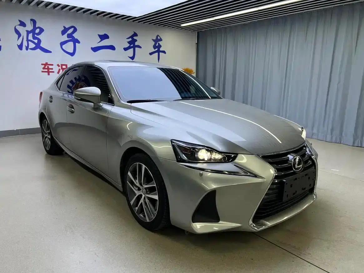 Lexus IS 2017 300 Leading Edition — миниатюра 3