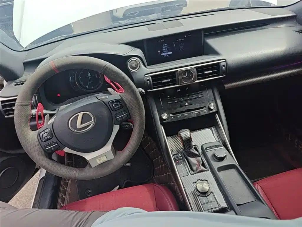 Lexus IS 2017 300 F SPORT Edition — миниатюра 16