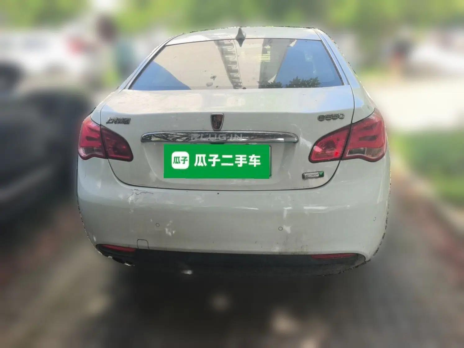 Roewe e550 2016 Deluxe Edition — миниатюра 5