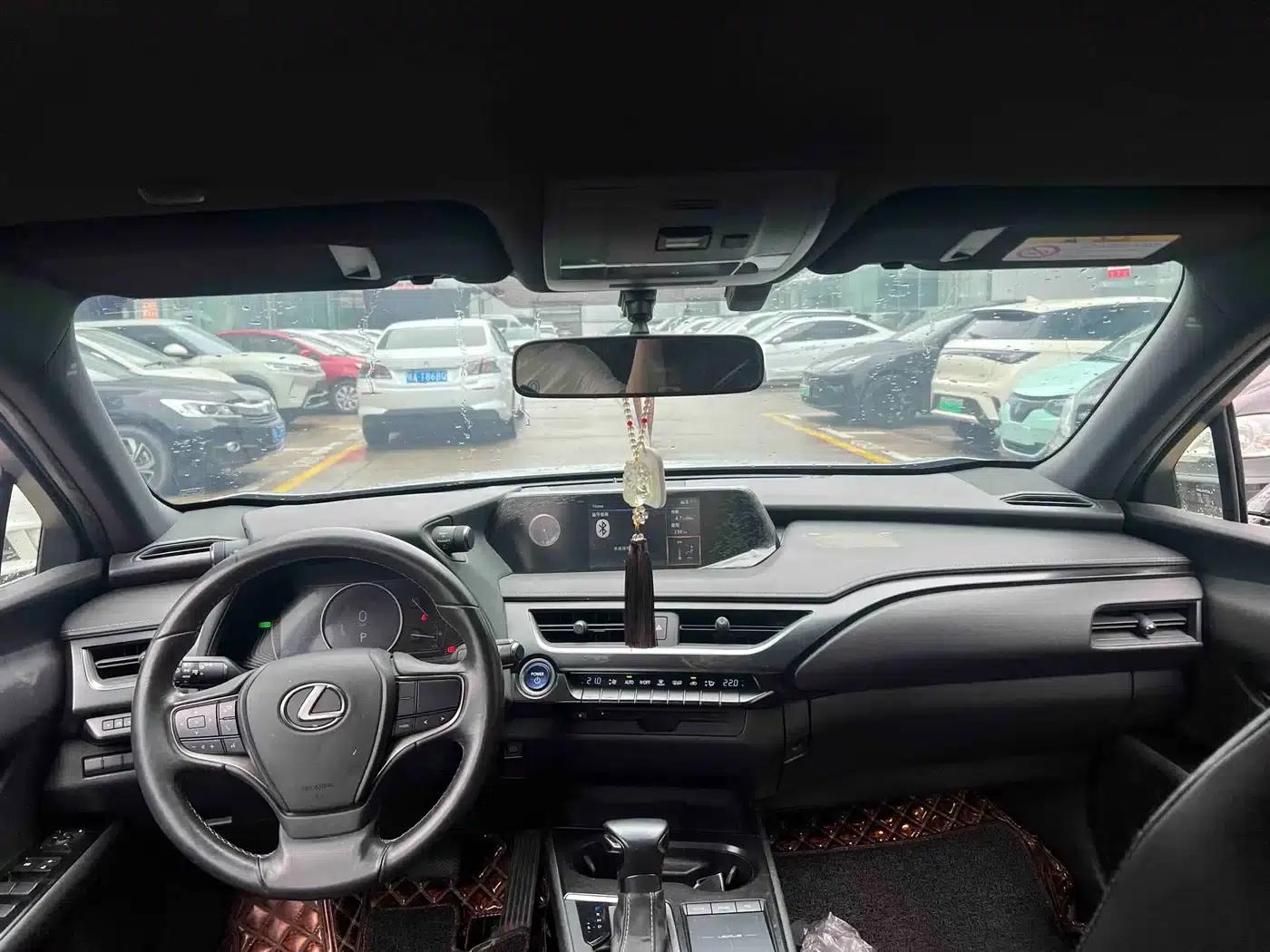 Lexus UX 2020 260h Explorer Edition (National V Emission Standard) — миниатюра 2