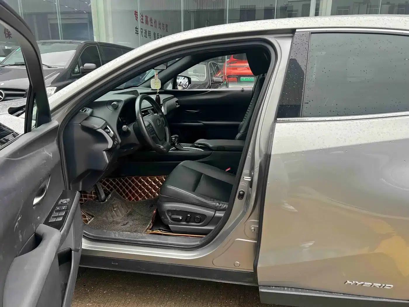 Lexus UX 2020 260h Explorer Edition (National V Emission Standard) — миниатюра 3