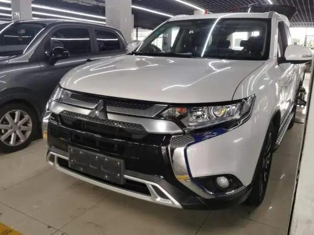 Mitsubishi Outlander 2019 2.0L Two-Wheel Drive Comfort Edition 5 Seats China V Standard