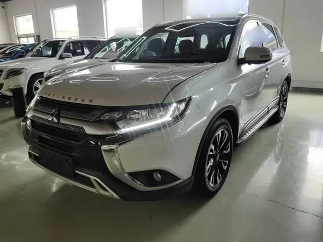 Mitsubishi Outlander 2019 2.0L Two-Wheel Drive Comfort Edition 7-Seater China VI Standard