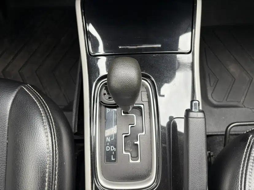 Mitsubishi Outlander 2020 2.0L Two-Wheel Drive Comfort Edition 5 Seats — миниатюра 16