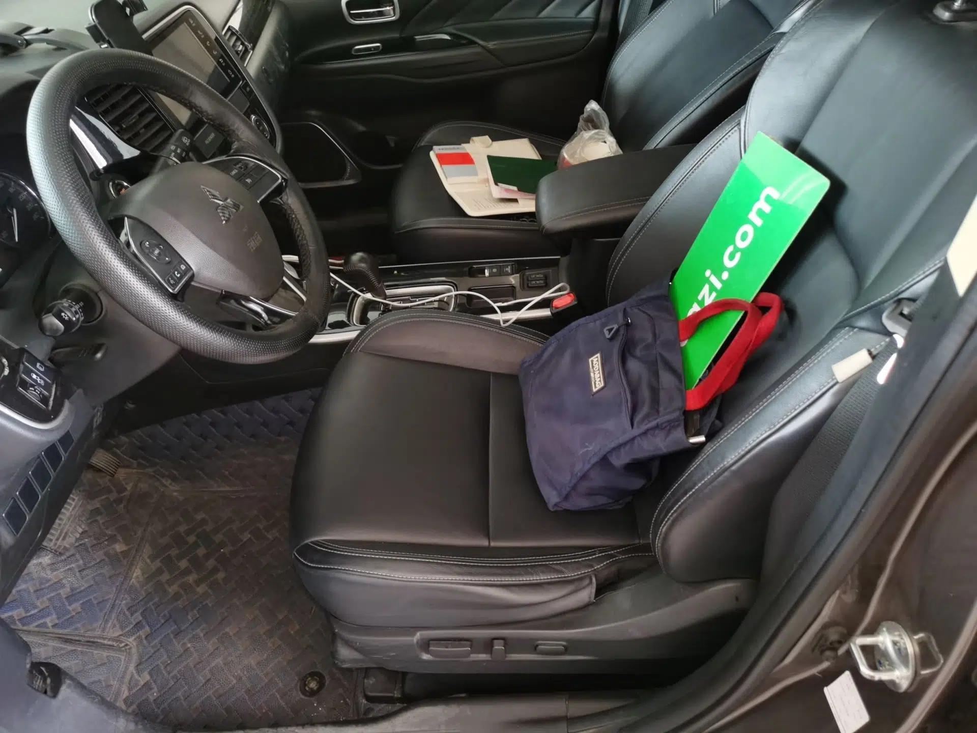 Mitsubishi Outlander 2020 2.0L Two-Wheel Drive Enjoyment Version 5 Seats — миниатюра 16