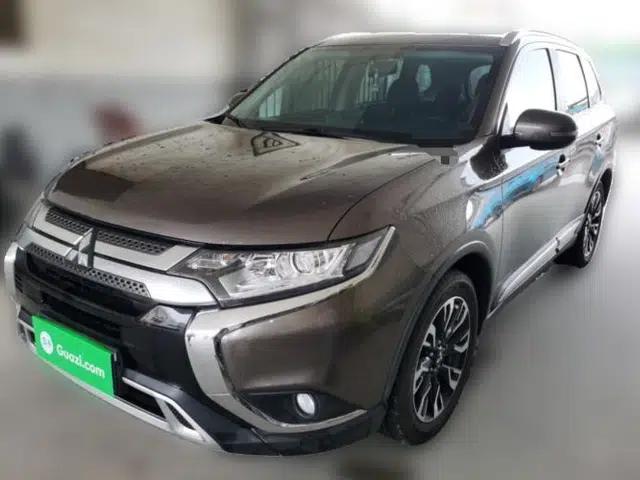 Mitsubishi Outlander 2020 2.0L Two-Wheel Drive Enjoyment Version 5 Seats