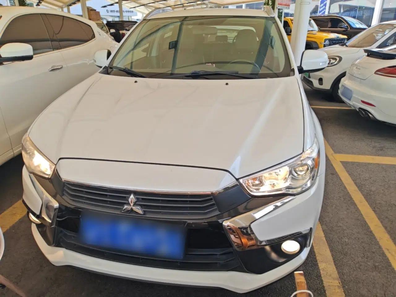 Mitsubishi ASX 2016 2.0L CVT Two-Wheel Drive Navigation Edition — миниатюра 2