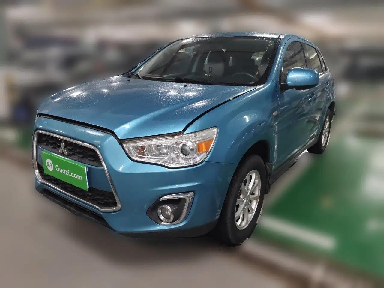 Mitsubishi ASX 2013 1.6L Manual Two-Wheel Drive Standard Edition — миниатюра 1