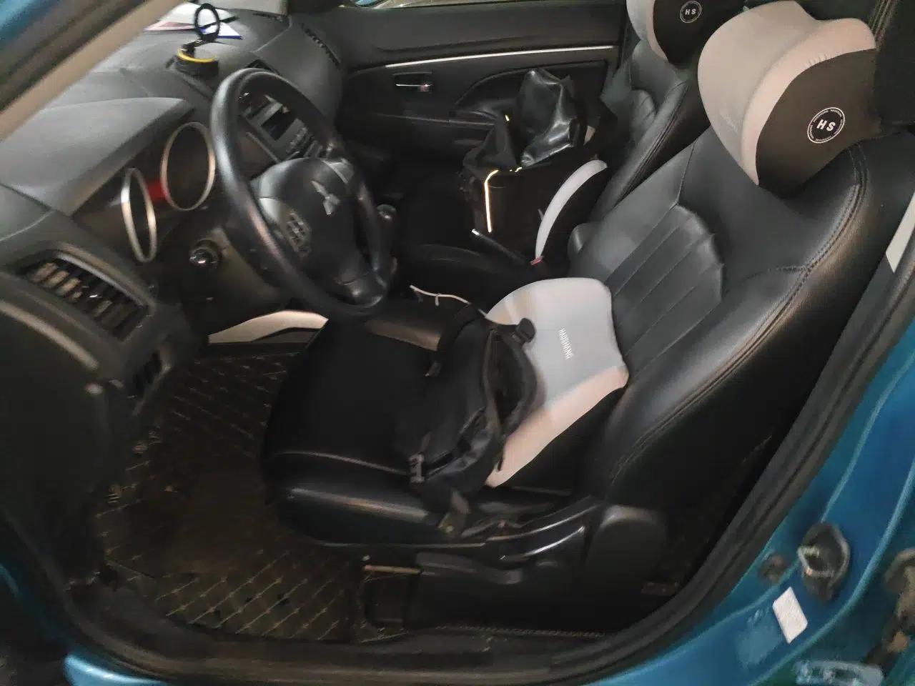 Mitsubishi ASX 2013 1.6L Manual Two-Wheel Drive Standard Edition — миниатюра 16