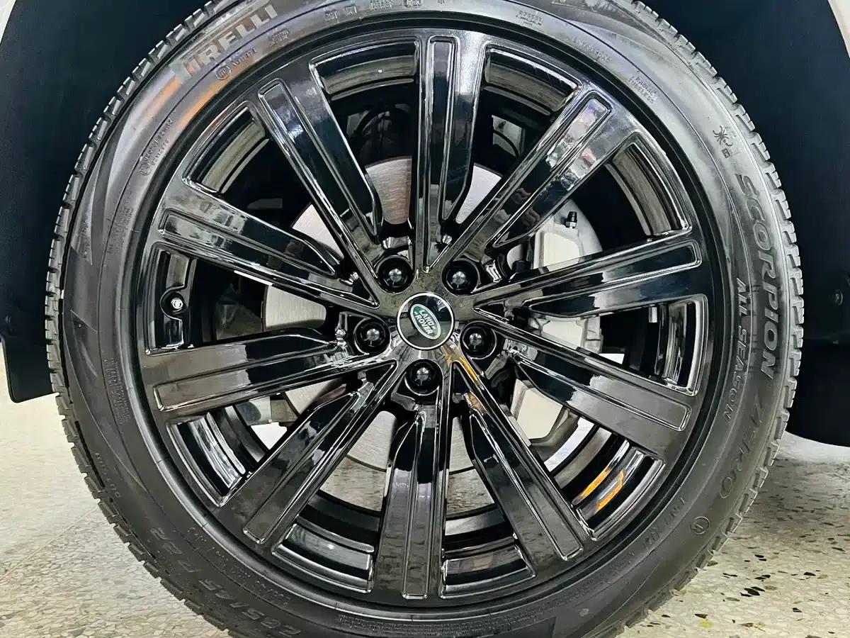 Range Rover 2024 3.0 L6 360PS Grand Edition — миниатюра 6
