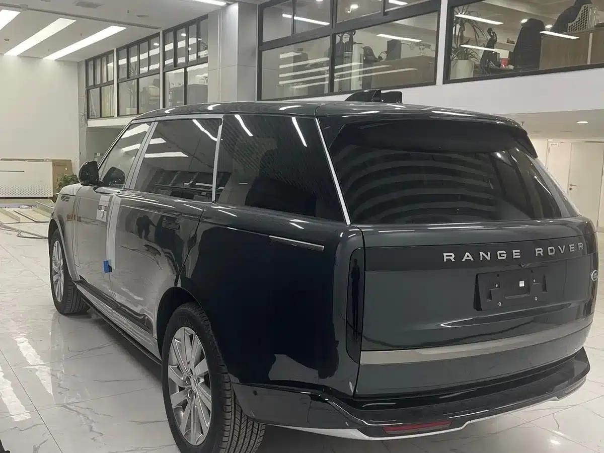 Range Rover 2025 3.0 L6 400PS Extended Wheelbase 7-Seater — миниатюра 9