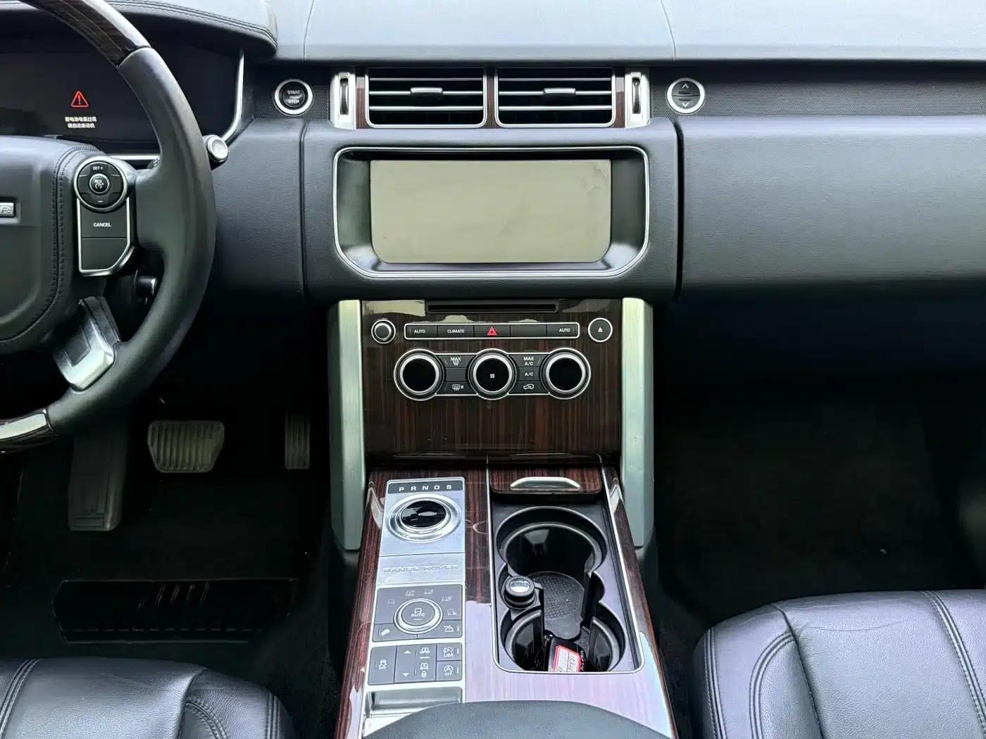 2017 Range Rover 3.0 SC V6 Vogue — миниатюра 19