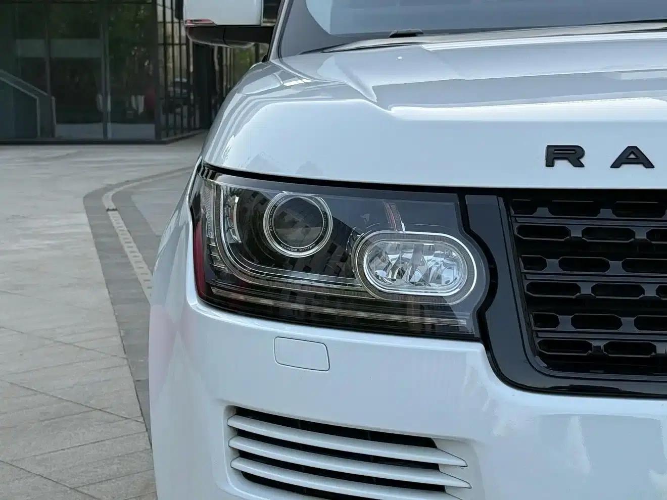 2017 Range Rover 3.0 SC V6 Vogue — миниатюра 25