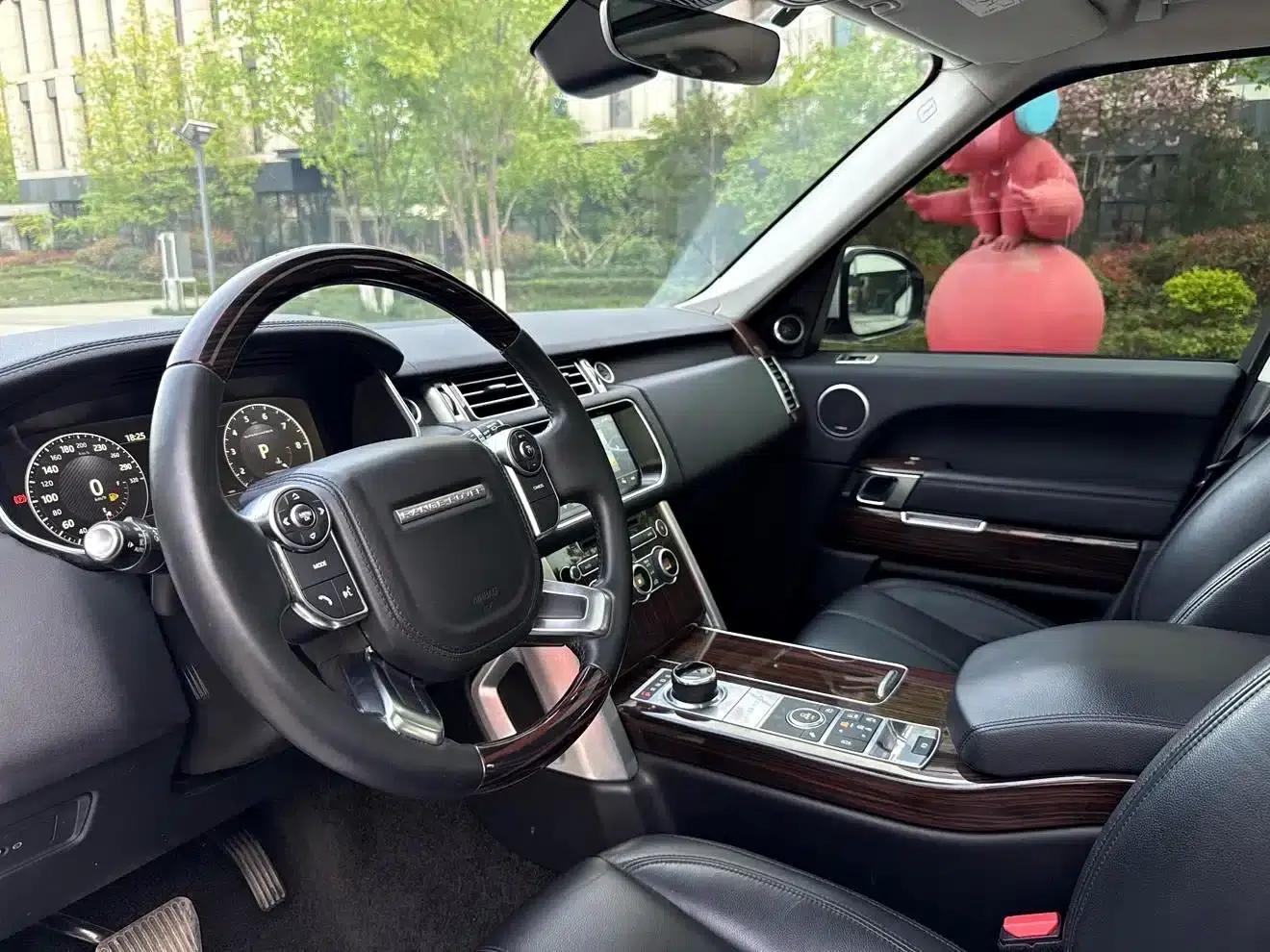 2017 Range Rover 3.0 SC V6 Vogue — миниатюра 4