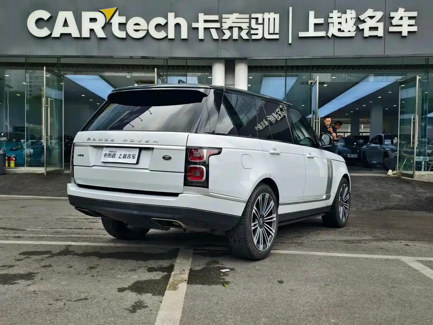 Range Rover 2019 3.0 SCV6 Legendary Edition — миниатюра 3