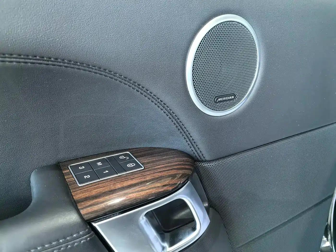 2015 Range Rover 3.0 SC V6 Vogue — миниатюра 13