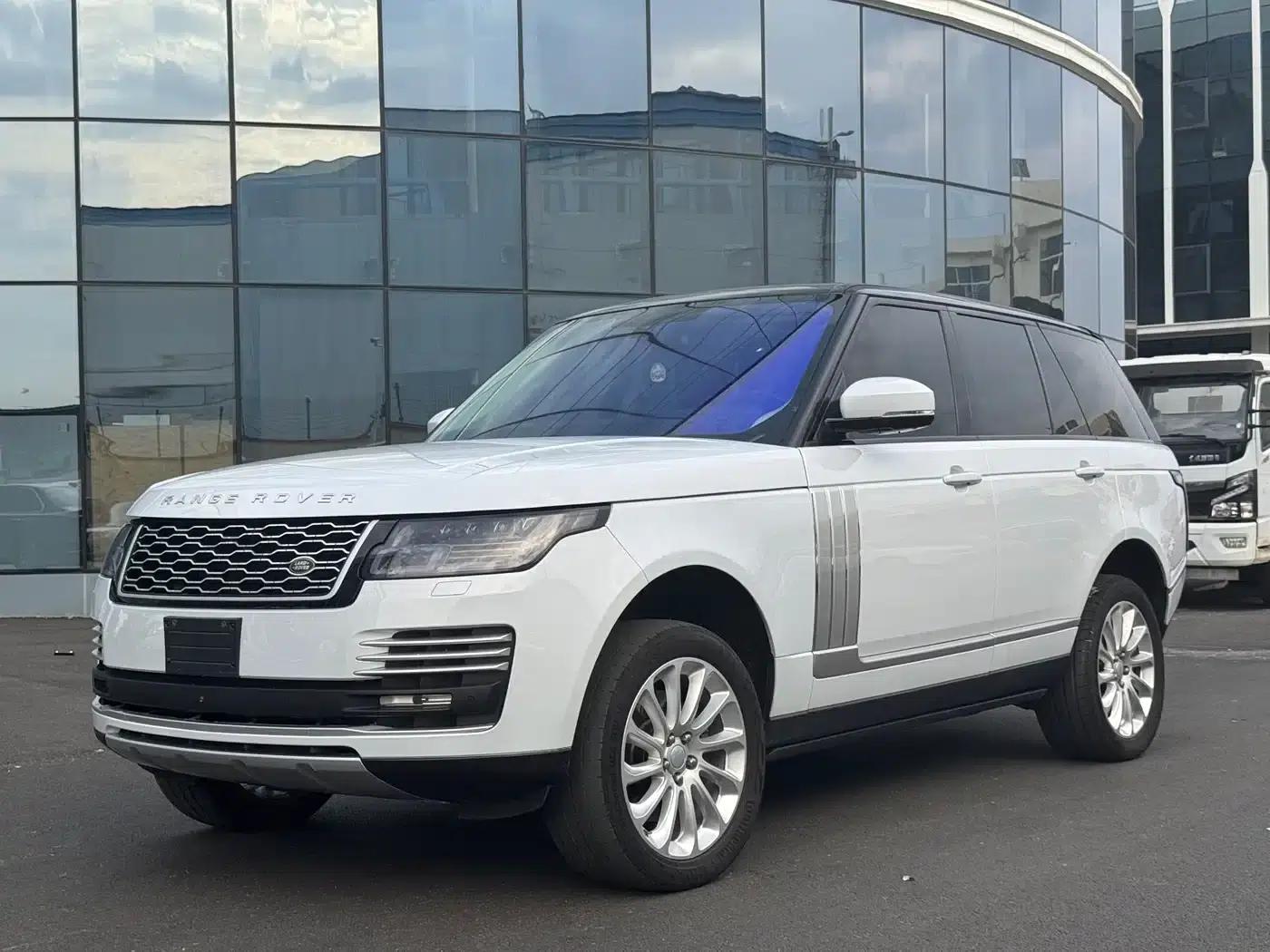 2017 Range Rover 3.0 SC V6 Vogue — миниатюра 1