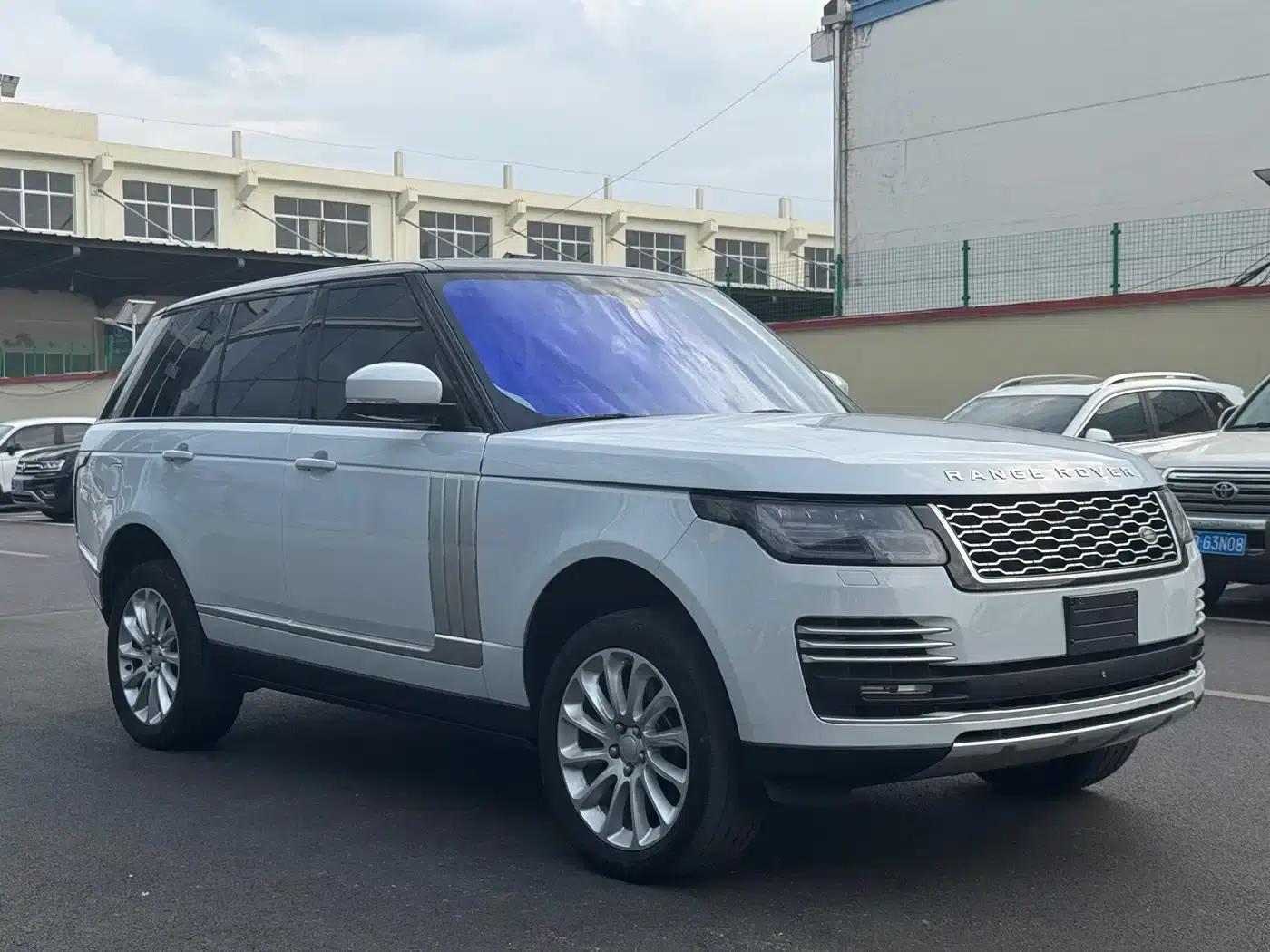2017 Range Rover 3.0 SC V6 Vogue — миниатюра 3