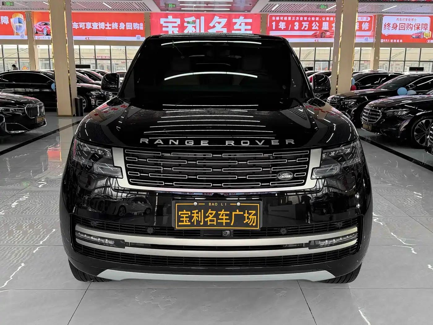 Range Rover 2024 3.0 L6 400PS Extended Wheelbase 7-Seater — миниатюра 1