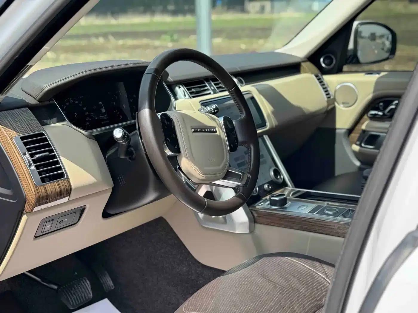 Range Rover 2019 3.0 SC V6 Legendary Long Wheelbase — миниатюра 8