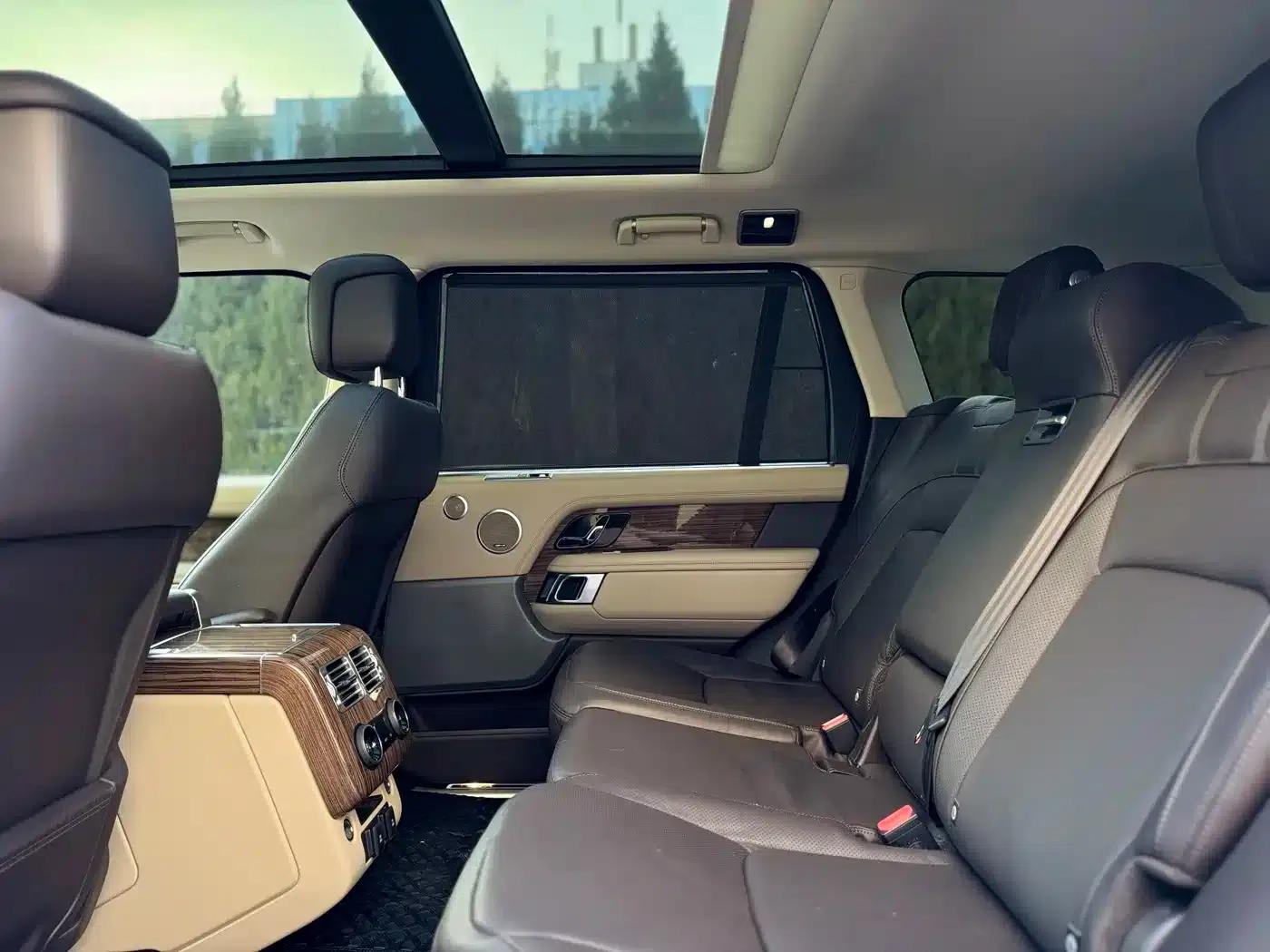 Range Rover 2018 3.0 SC V6 Vogue Extended Wheelbase — миниатюра 8