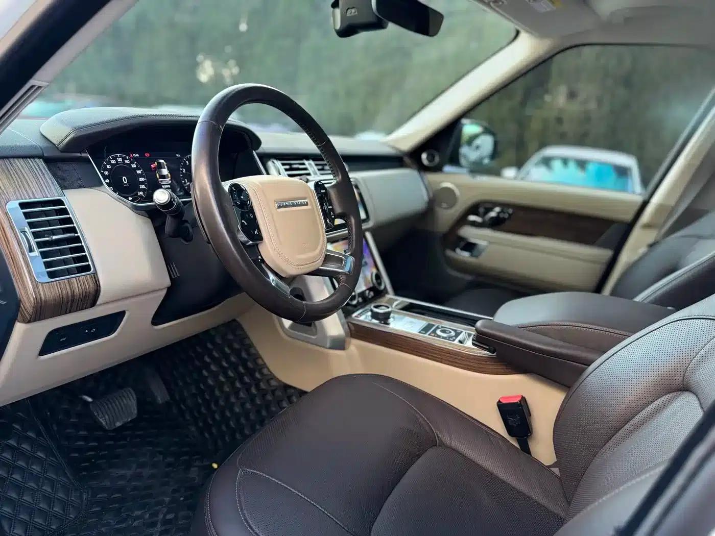 Range Rover 2018 3.0 SC V6 Vogue Extended Wheelbase — миниатюра 10