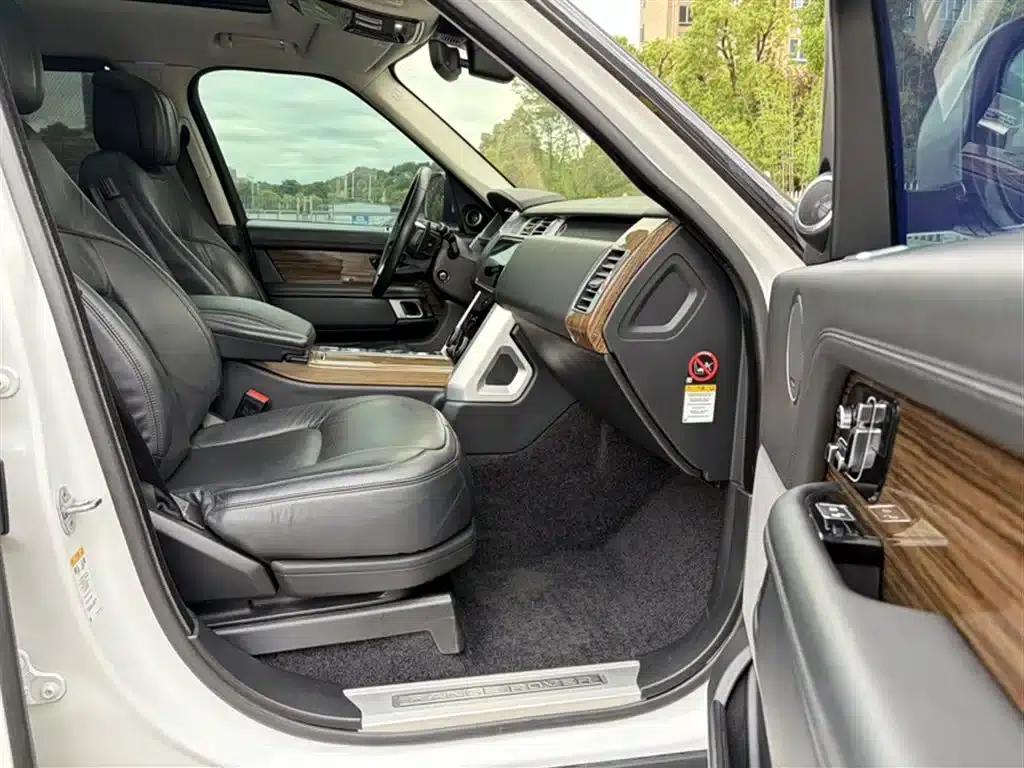 2018 Range Rover 3.0 SC V6 Vogue SE Autobiography Long Wheelbase — миниатюра 24